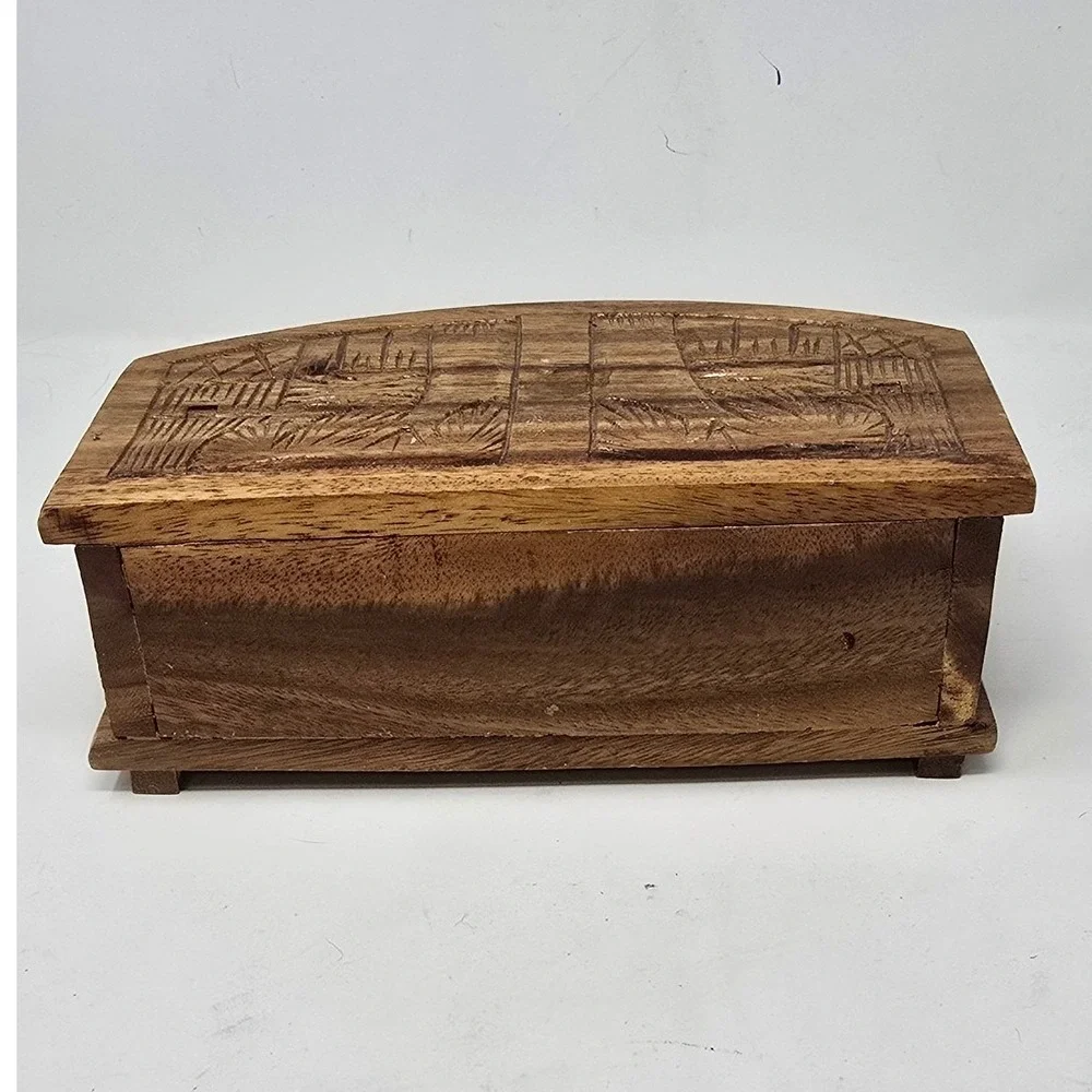 Vtg wood carved enclosed case w/12 Coasters, slide out coasters barware Kitsch